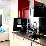 Exceptionnelle maison de ville ✧Cour privée ✧Métro