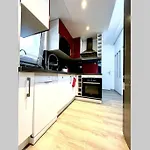 Exceptionnelle maison de ville ✧Cour privée ✧Métro