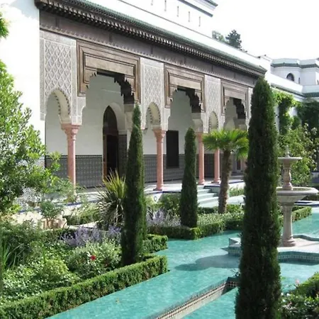 Appartamento Exceptionnelle Maison De ✧cour Privée ✧métro *