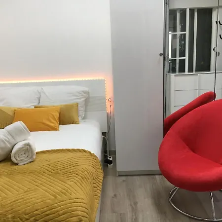 Appartamento Exceptionnelle Maison De ✧cour Privée ✧métro