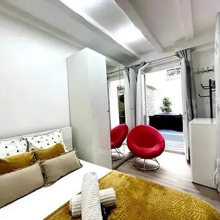 Appartamento Exceptionnelle Maison De ✧cour Privée ✧métro